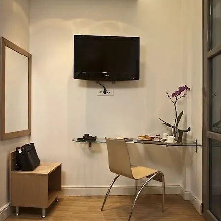 Hotel Chic Athens