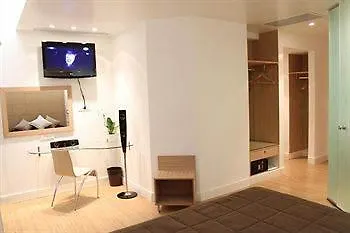 Chic 3* Atina