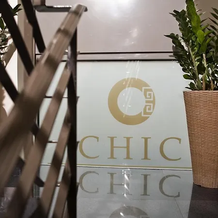 Otel Chic